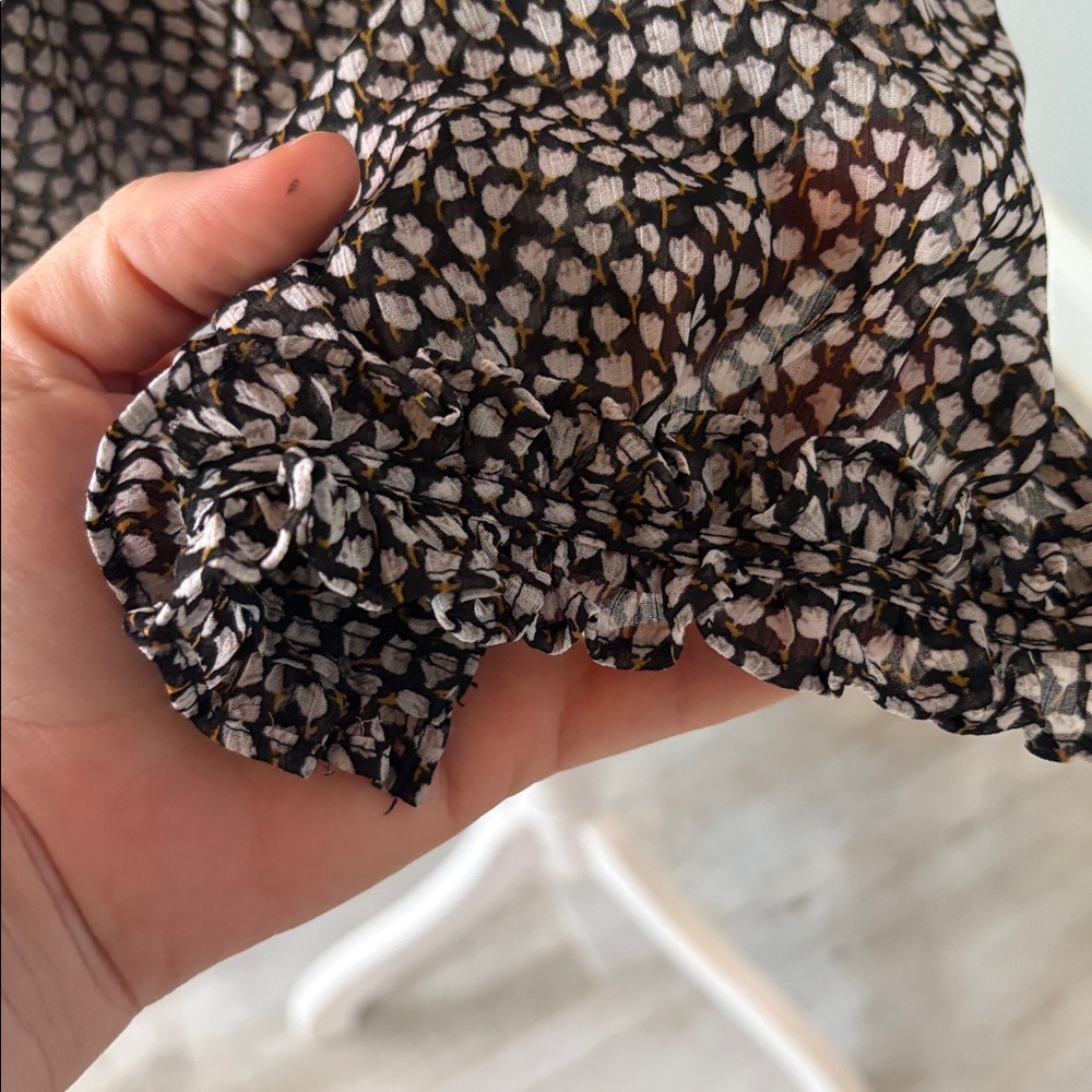 [LOFT] Black Floral Peplum Ruffle Blouse - Size XS - Picture 3 of 4